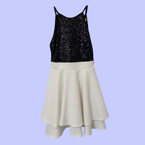 Honey and Rosie Mini Cocktail Dress!🖤